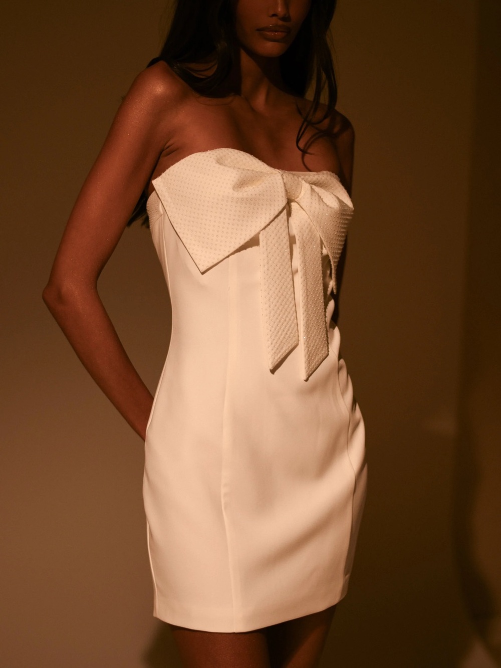 MESHKI Saoirse White Diamante Bow Strapless Mini Dress NWT S